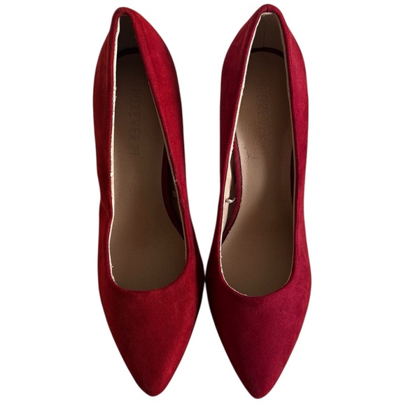 Forever 21 Red Faux Suede Women’s High Heels- Size 7 - Picture 2 of 8
